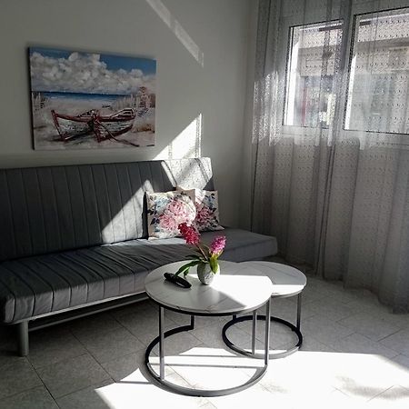 Cozy Kremasti Apartment Exterior photo